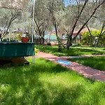 Doga Hotel 3*