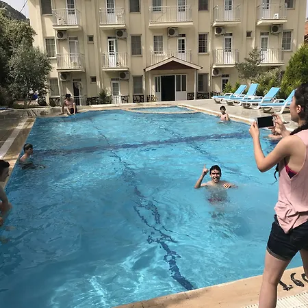 Otel Doga 3*